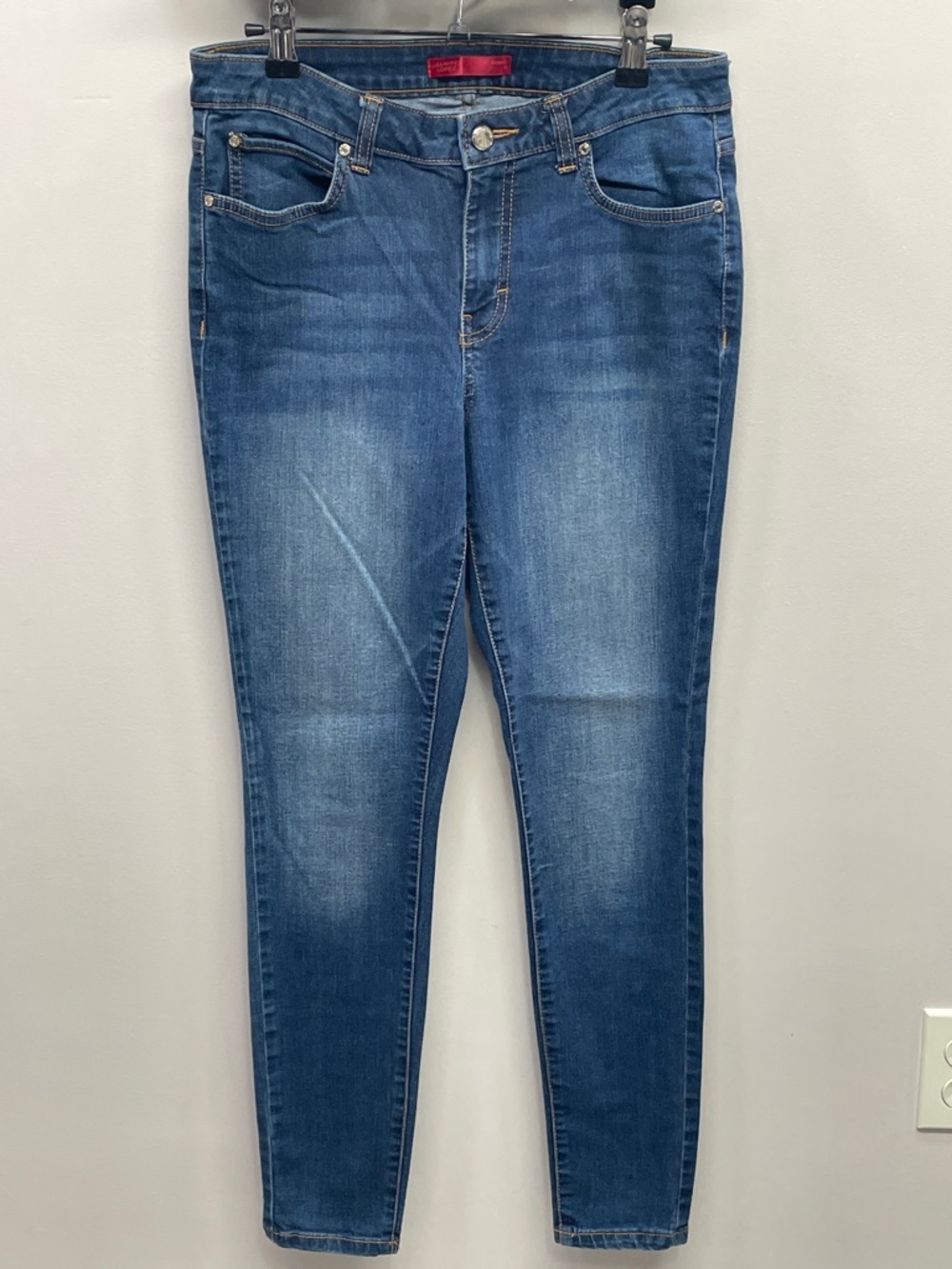 Jennifer Lopez Skinny Jeans 8